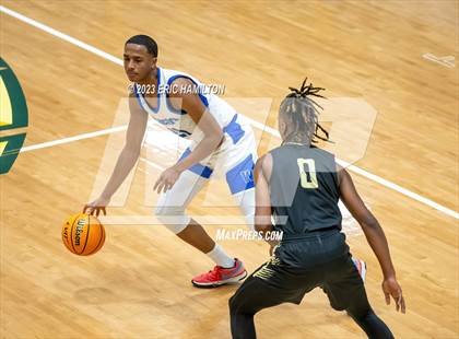 Thumbnail 1 in Salesian College Preparatory vs. Windward (The Classic at Damien) photogallery.