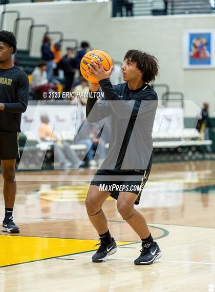 Thumbnail 3 in Salesian College Preparatory vs. Windward (The Classic at Damien) photogallery.