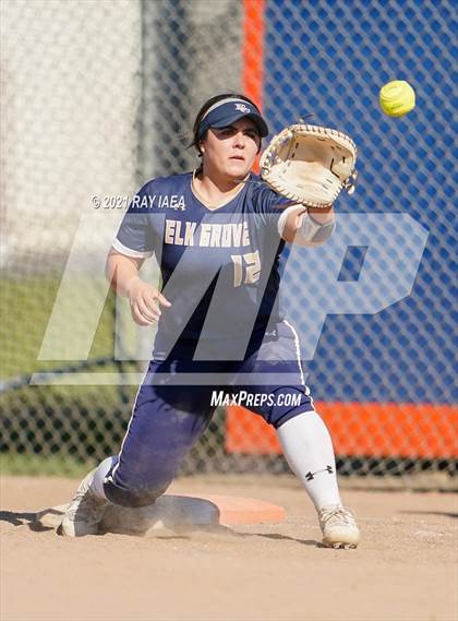 Thumbnail 1 in Elk Grove @ Cosumnes Oaks photogallery.