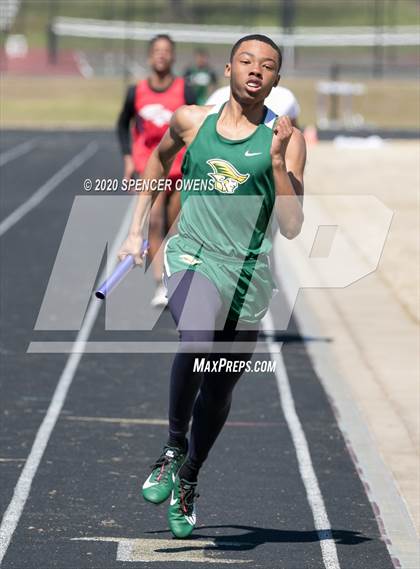 Thumbnail 1 in Trojan Relays Preseason Invitational photogallery.
