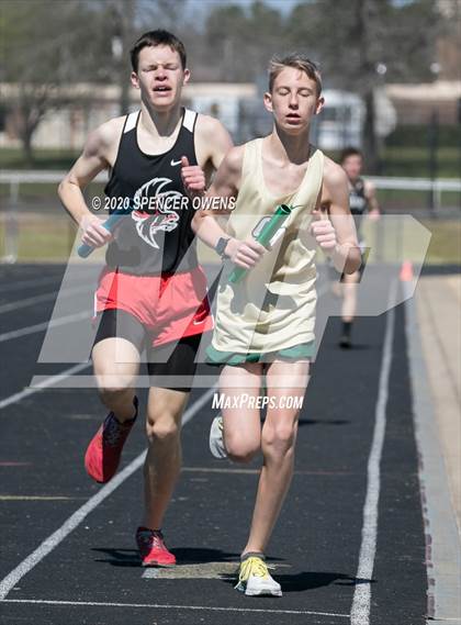 Thumbnail 1 in Trojan Relays Preseason Invitational photogallery.