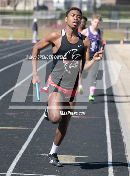 Thumbnail 3 in Trojan Relays Preseason Invitational photogallery.