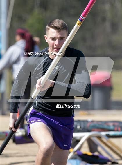 Thumbnail 2 in Trojan Relays Preseason Invitational photogallery.