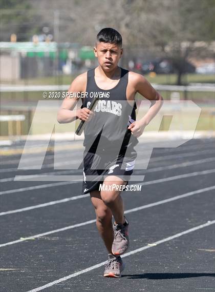 Thumbnail 1 in Trojan Relays Preseason Invitational photogallery.