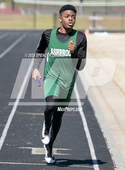 Thumbnail 3 in Trojan Relays Preseason Invitational photogallery.