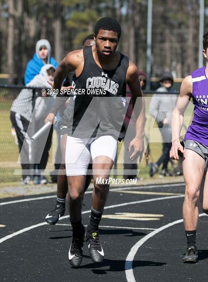 Thumbnail 1 in Trojan Relays Preseason Invitational photogallery.