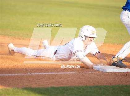 Thumbnail 3 in West Laurens vs Perry  photogallery.