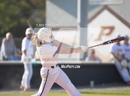 Thumbnail 2 in West Laurens vs Perry  photogallery.