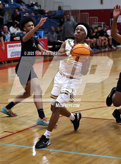 Thumbnail 3 in Providence vs Independence (SW4A Semifinal) photogallery.