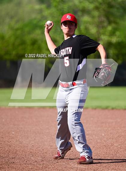 Thumbnail 3 in Raytown South @ Fort Osage photogallery.