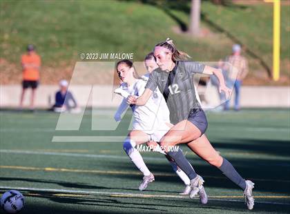 Thumbnail 3 in Archbishop Mitty vs. Monte Vista photogallery.