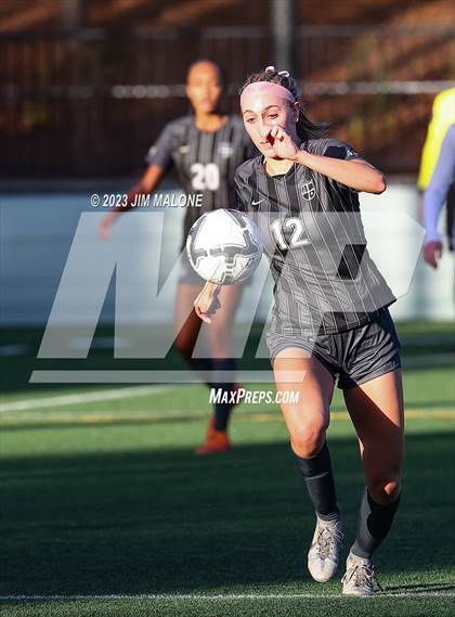 Thumbnail 2 in Archbishop Mitty vs. Monte Vista photogallery.