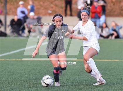 Thumbnail 3 in Archbishop Mitty vs. Monte Vista photogallery.