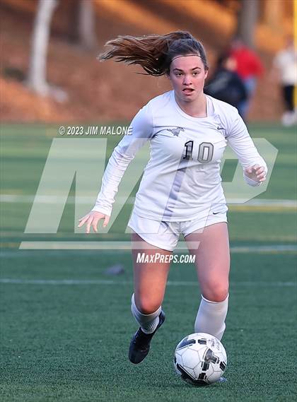 Thumbnail 2 in Archbishop Mitty vs. Monte Vista photogallery.