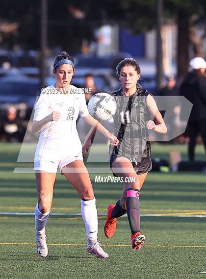 Thumbnail 1 in Archbishop Mitty vs. Monte Vista photogallery.