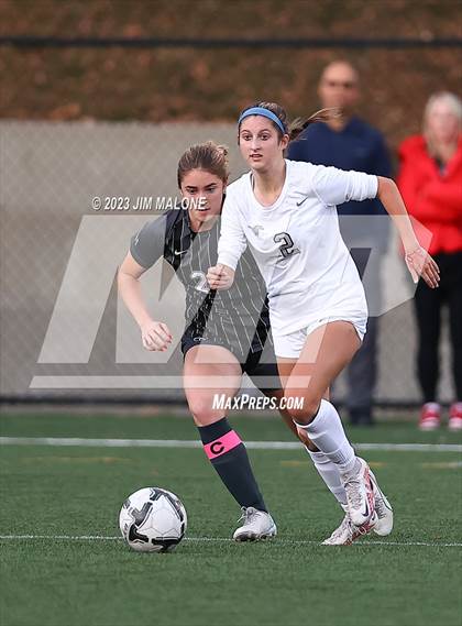 Thumbnail 2 in Archbishop Mitty vs. Monte Vista photogallery.