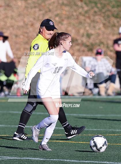 Thumbnail 3 in Archbishop Mitty vs. Monte Vista photogallery.