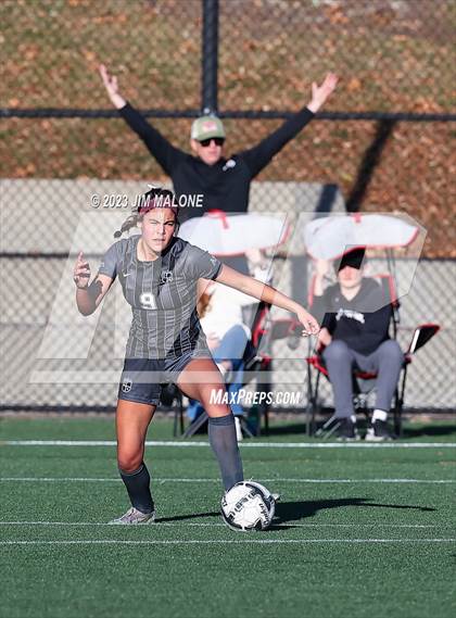 Thumbnail 2 in Archbishop Mitty vs. Monte Vista photogallery.