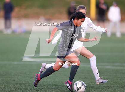 Thumbnail 2 in Archbishop Mitty vs. Monte Vista photogallery.