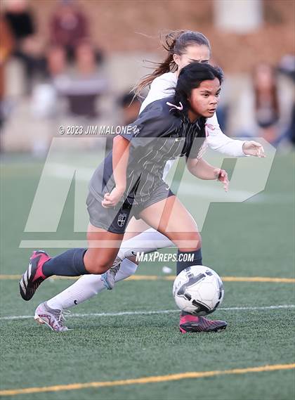 Thumbnail 2 in Archbishop Mitty vs. Monte Vista photogallery.