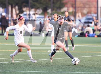 Thumbnail 3 in Archbishop Mitty vs. Monte Vista photogallery.