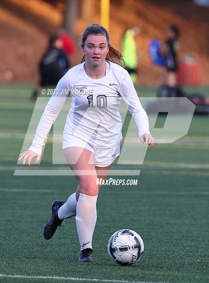 Thumbnail 3 in Archbishop Mitty vs. Monte Vista photogallery.
