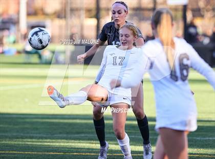 Thumbnail 2 in Archbishop Mitty vs. Monte Vista photogallery.