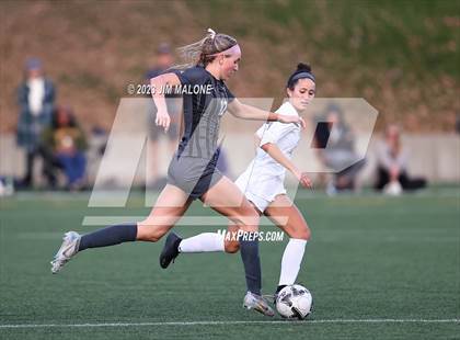 Thumbnail 2 in Archbishop Mitty vs. Monte Vista photogallery.