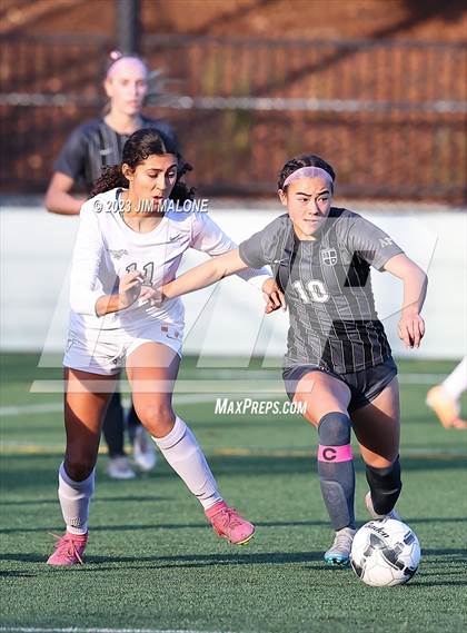 Thumbnail 2 in Archbishop Mitty vs. Monte Vista photogallery.