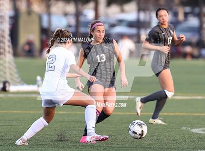 Thumbnail 2 in Archbishop Mitty vs. Monte Vista photogallery.