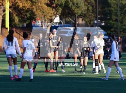 Thumbnail 3 in Archbishop Mitty vs. Monte Vista photogallery.