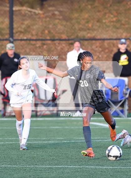 Thumbnail 2 in Archbishop Mitty vs. Monte Vista photogallery.