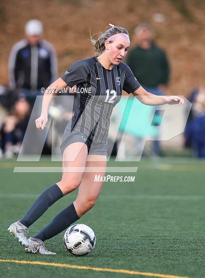 Thumbnail 3 in Archbishop Mitty vs. Monte Vista photogallery.