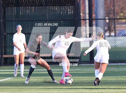 Thumbnail 3 in Archbishop Mitty vs. Monte Vista photogallery.