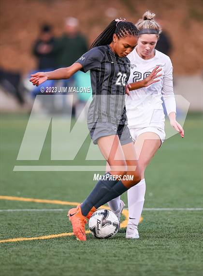 Thumbnail 3 in Archbishop Mitty vs. Monte Vista photogallery.