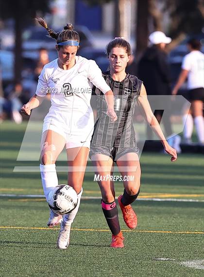 Thumbnail 2 in Archbishop Mitty vs. Monte Vista photogallery.