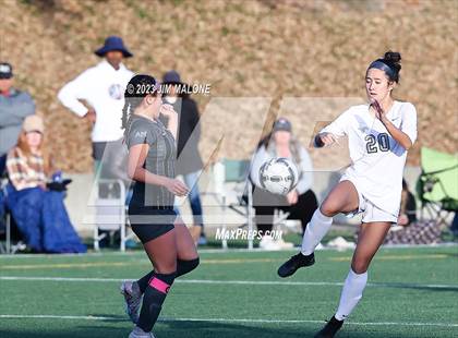 Thumbnail 2 in Archbishop Mitty vs. Monte Vista photogallery.