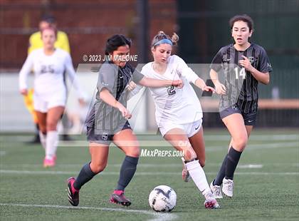 Thumbnail 1 in Archbishop Mitty vs. Monte Vista photogallery.