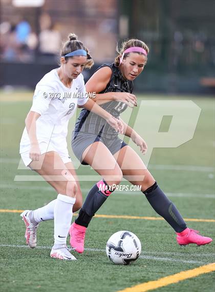 Thumbnail 3 in Archbishop Mitty vs. Monte Vista photogallery.