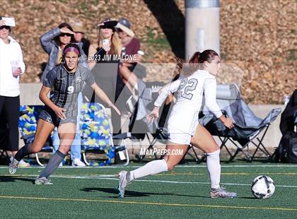 Thumbnail 3 in Archbishop Mitty vs. Monte Vista photogallery.