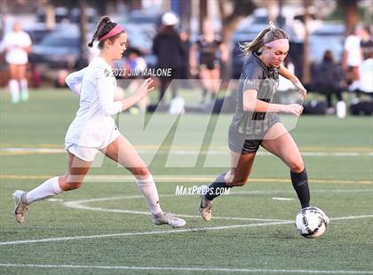 Thumbnail 2 in Archbishop Mitty vs. Monte Vista photogallery.
