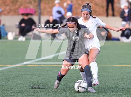 Thumbnail 2 in Archbishop Mitty vs. Monte Vista photogallery.