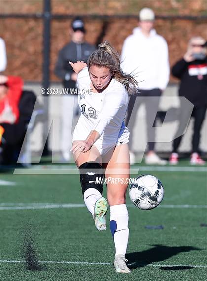 Thumbnail 3 in Archbishop Mitty vs. Monte Vista photogallery.