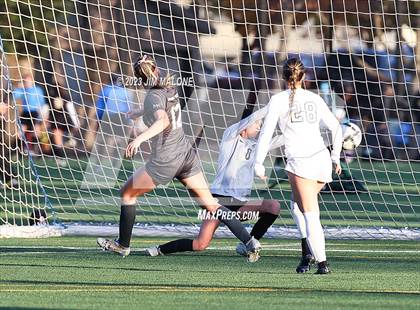 Thumbnail 2 in Archbishop Mitty vs. Monte Vista photogallery.