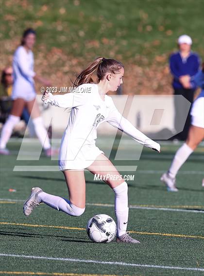 Thumbnail 2 in Archbishop Mitty vs. Monte Vista photogallery.