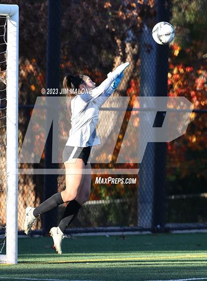 Thumbnail 2 in Archbishop Mitty vs. Monte Vista photogallery.