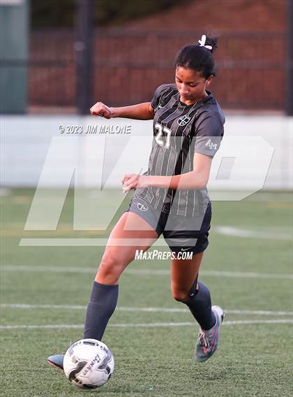 Thumbnail 3 in Archbishop Mitty vs. Monte Vista photogallery.