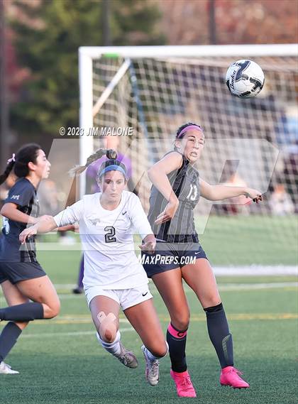 Thumbnail 3 in Archbishop Mitty vs. Monte Vista photogallery.