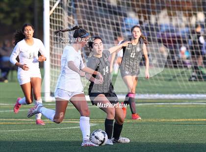 Thumbnail 2 in Archbishop Mitty vs. Monte Vista photogallery.