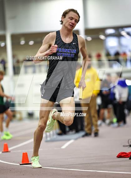 Thumbnail 3 in Hoosier Crossroads Conference Indoor Invitational photogallery.